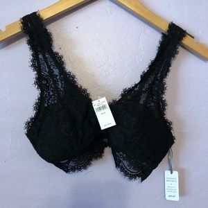 New XS Padded Lace Bralette